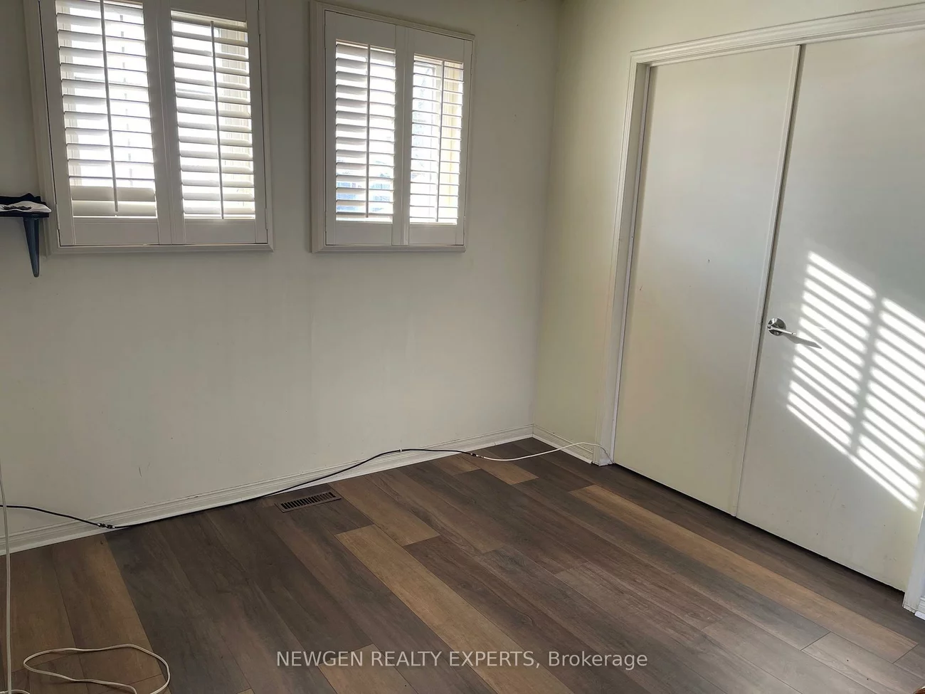 5103, Rising Star, Hurontario, Mississauga