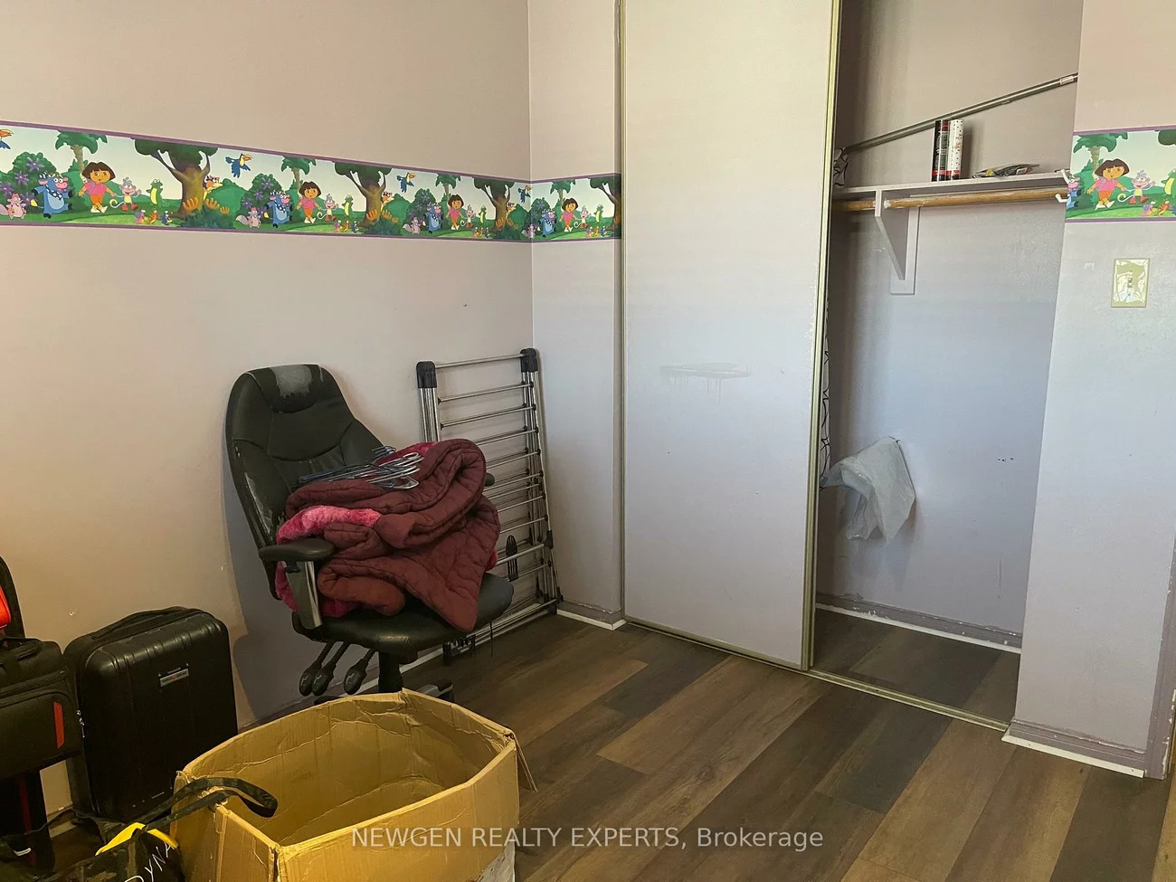 5103, Rising Star, Hurontario, Mississauga