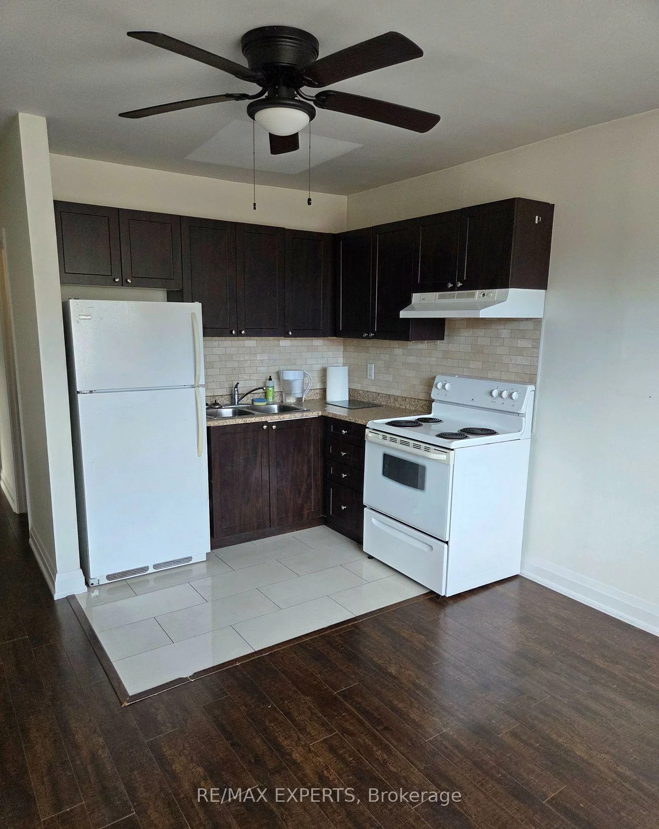 6, Stavebank, Port Credit, Mississauga