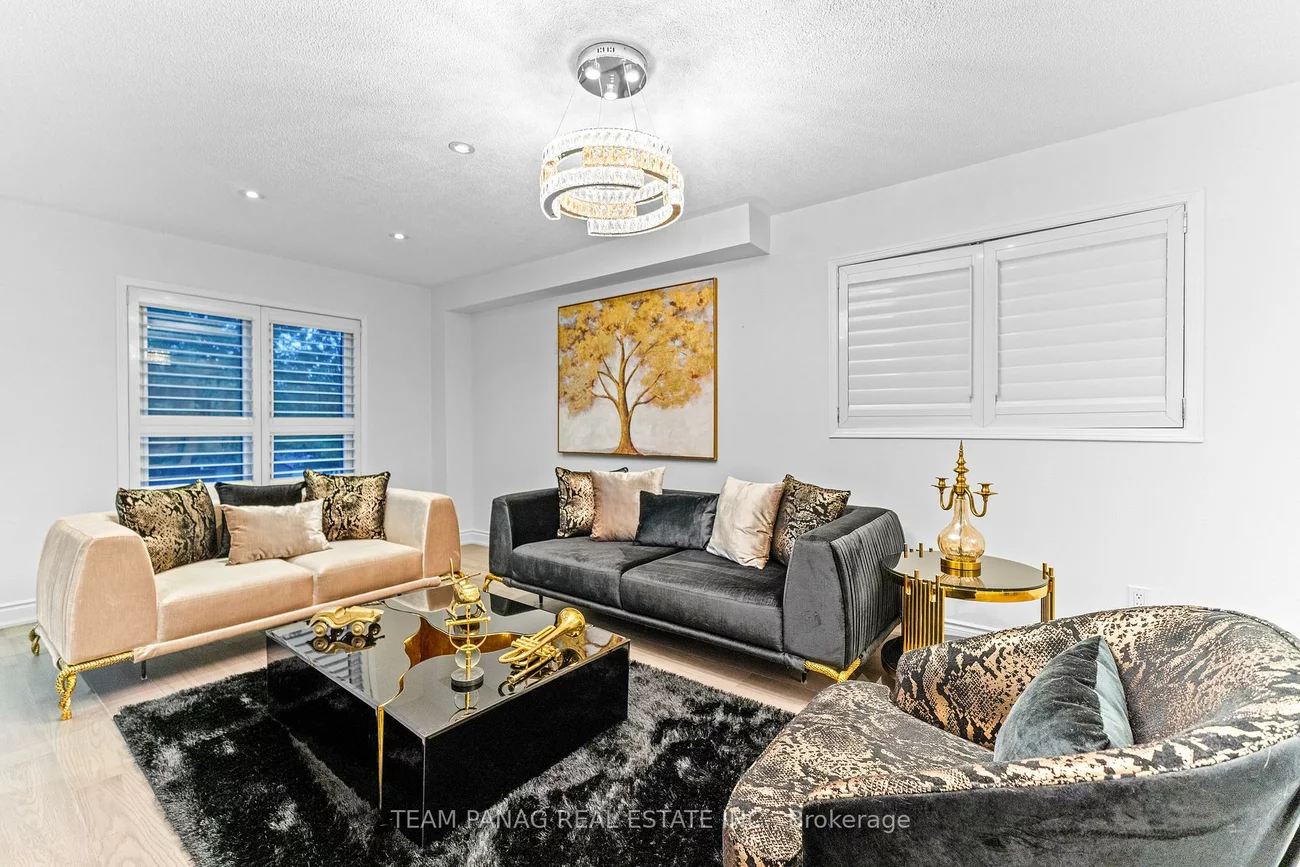 5358, Flatford, East Credit, Mississauga