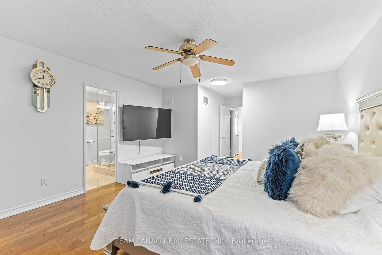 5358, Flatford, East Credit, Mississauga