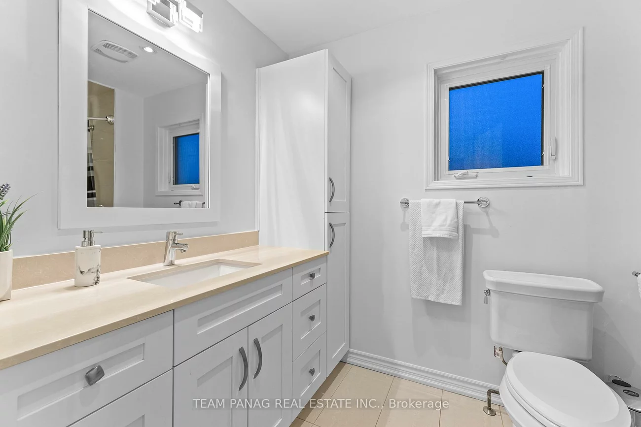 5358, Flatford, East Credit, Mississauga