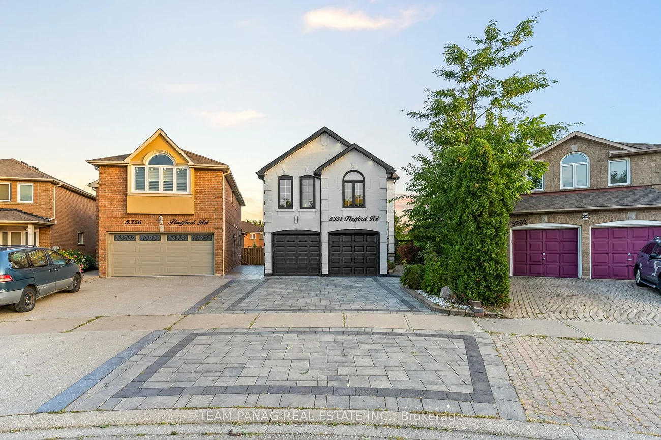 5358, Flatford, East Credit, Mississauga