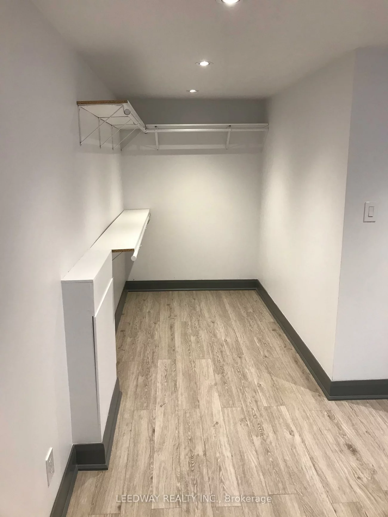 2247, Haltyre, Lakeview, Mississauga