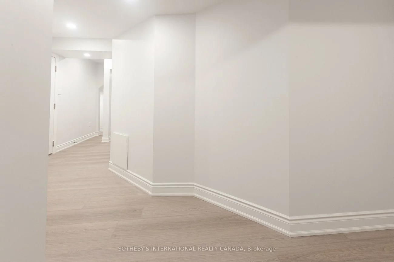 1182, Blueheron, East Credit, Mississauga