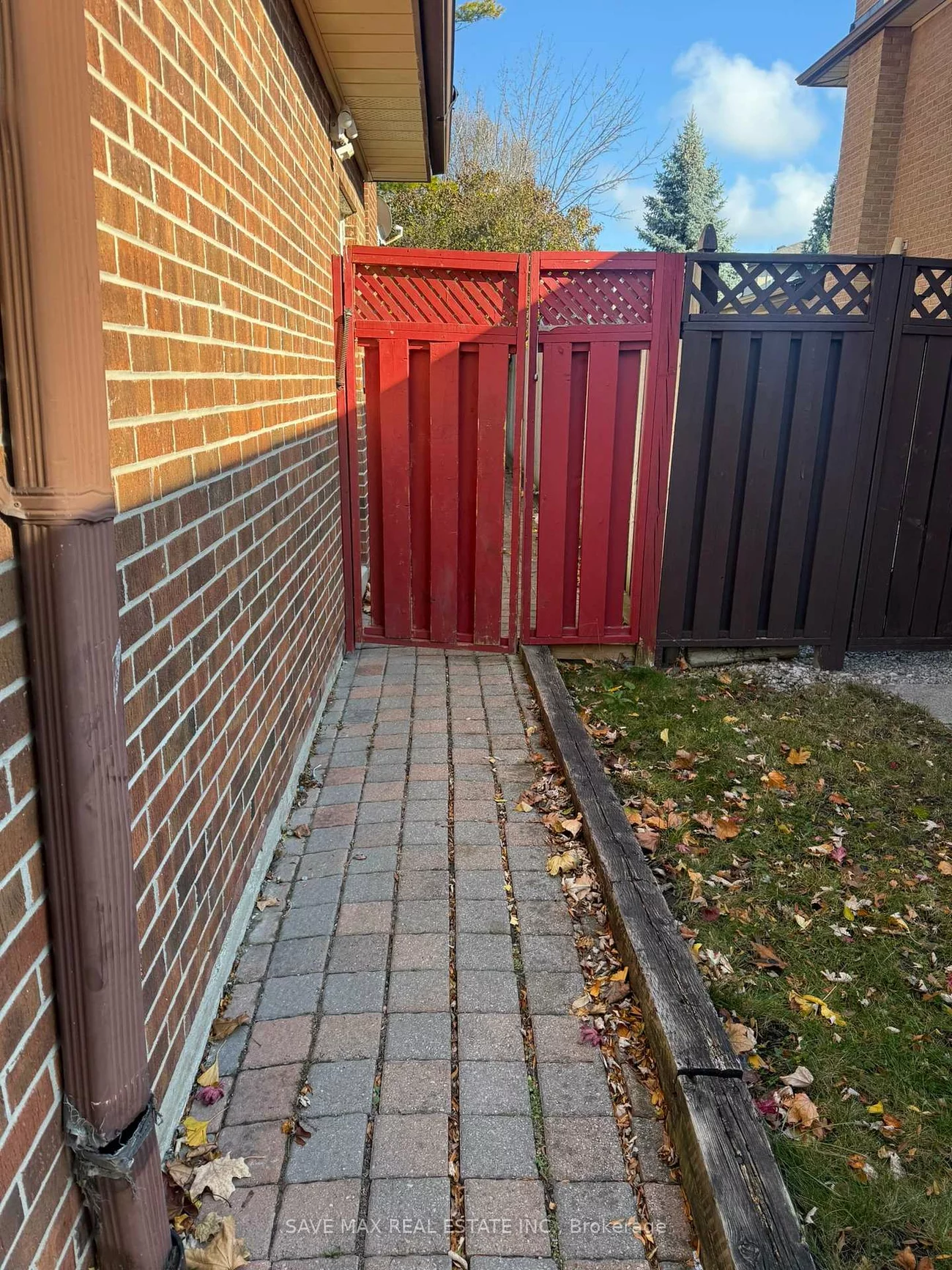 2357, Avongate, Erindale, Mississauga