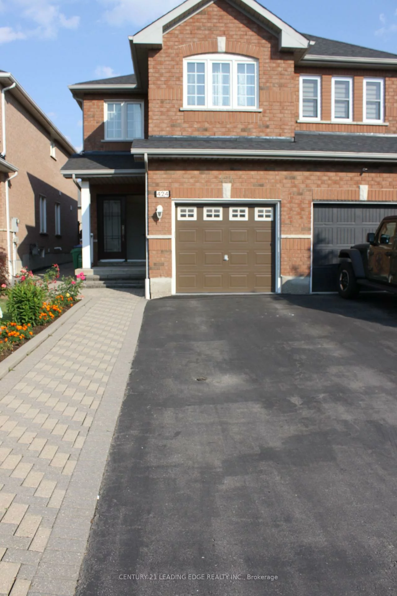 424, Oaktree, Meadowvale Village, Mississauga