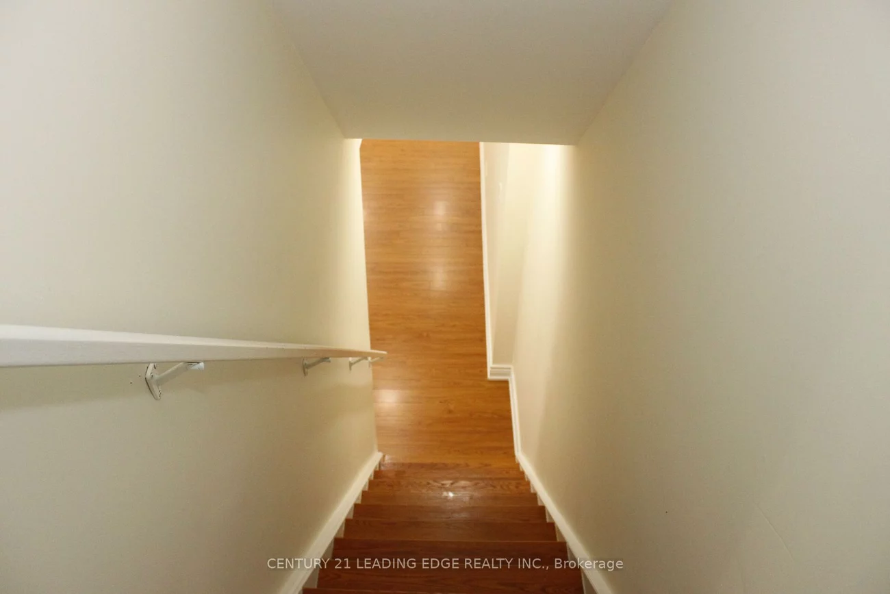 424, Oaktree, Meadowvale Village, Mississauga