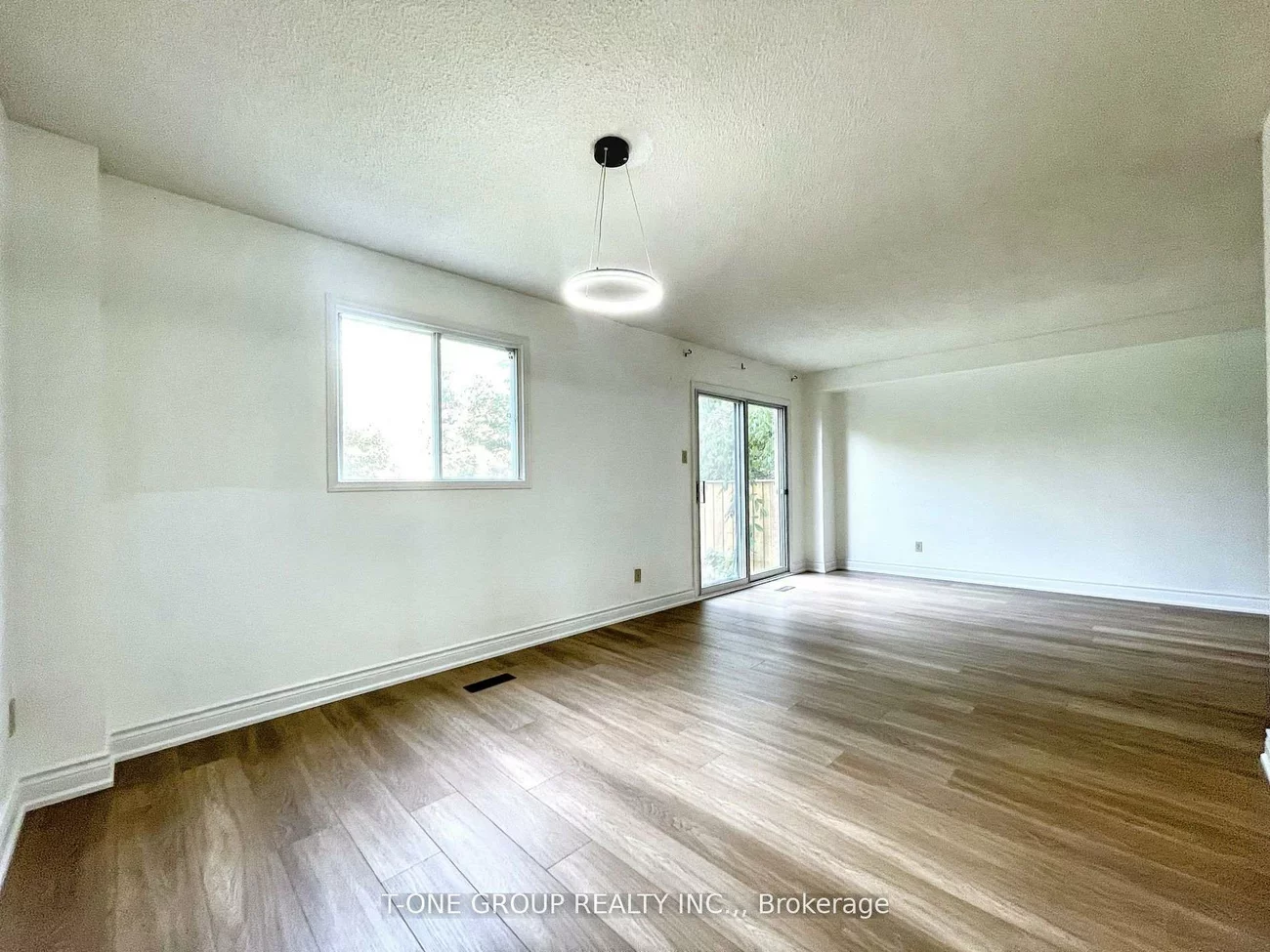 4485, Jenkins, Hurontario, Mississauga