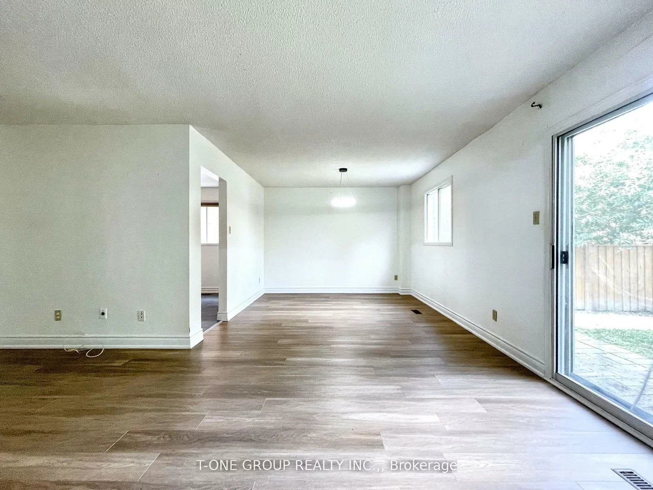 4485, Jenkins, Hurontario, Mississauga