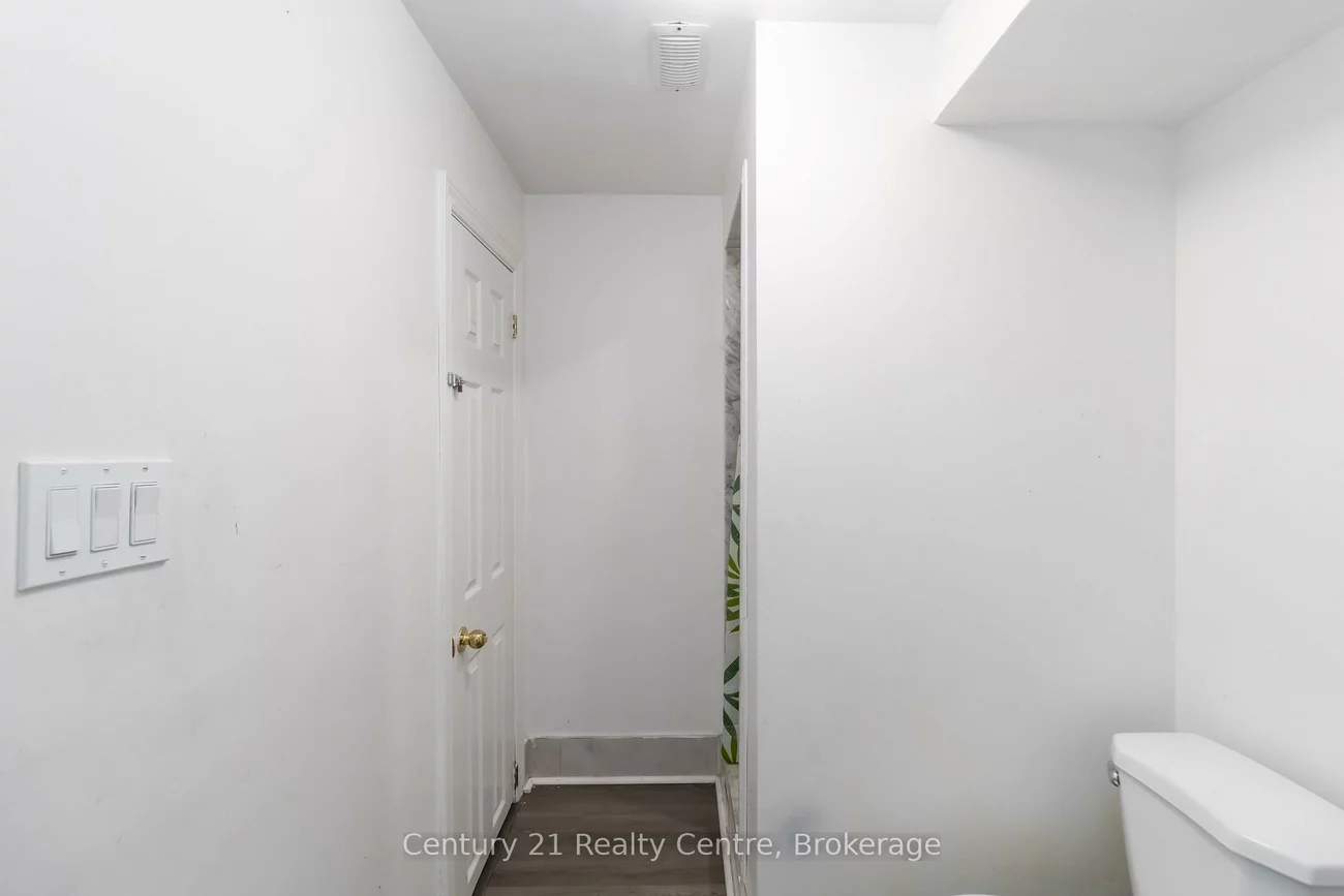 3073, Ireson, Malton, Mississauga