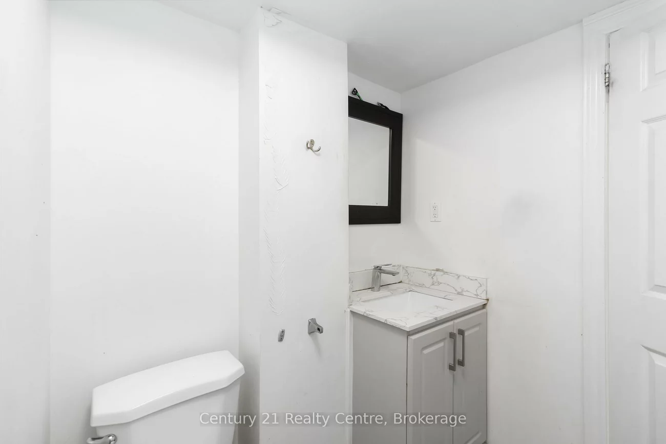 3073, Ireson, Malton, Mississauga