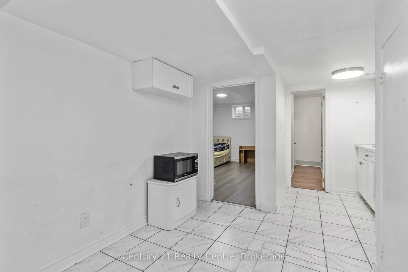 3073, Ireson, Malton, Mississauga