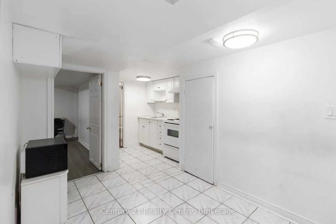 3073, Ireson, Malton, Mississauga