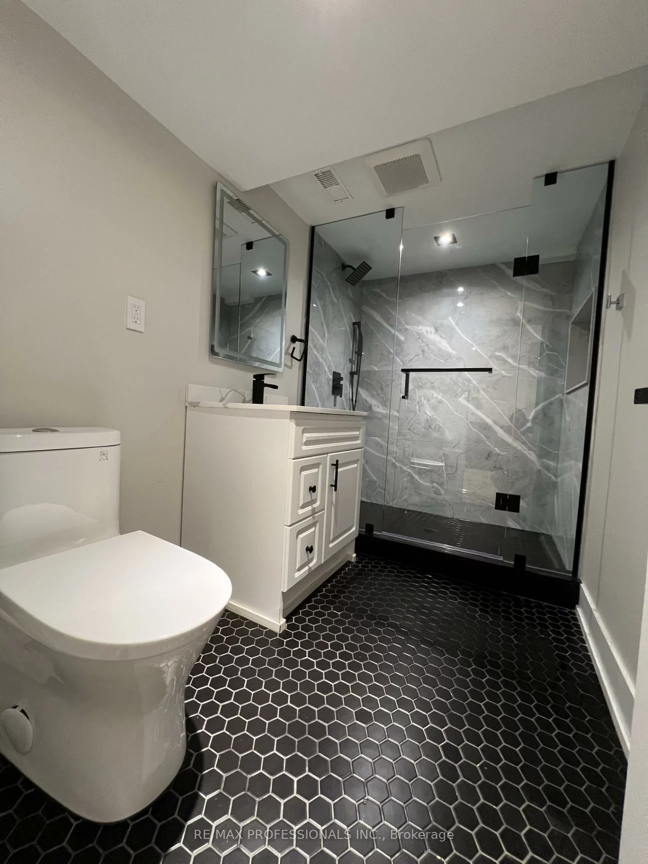 1026, Hedge, Lakeview, Mississauga