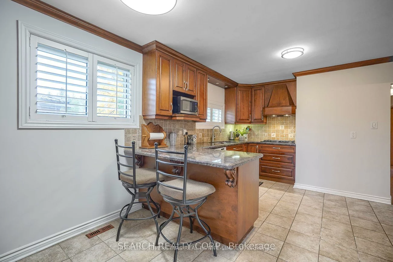 3766, Bayswater, Malton, Mississauga