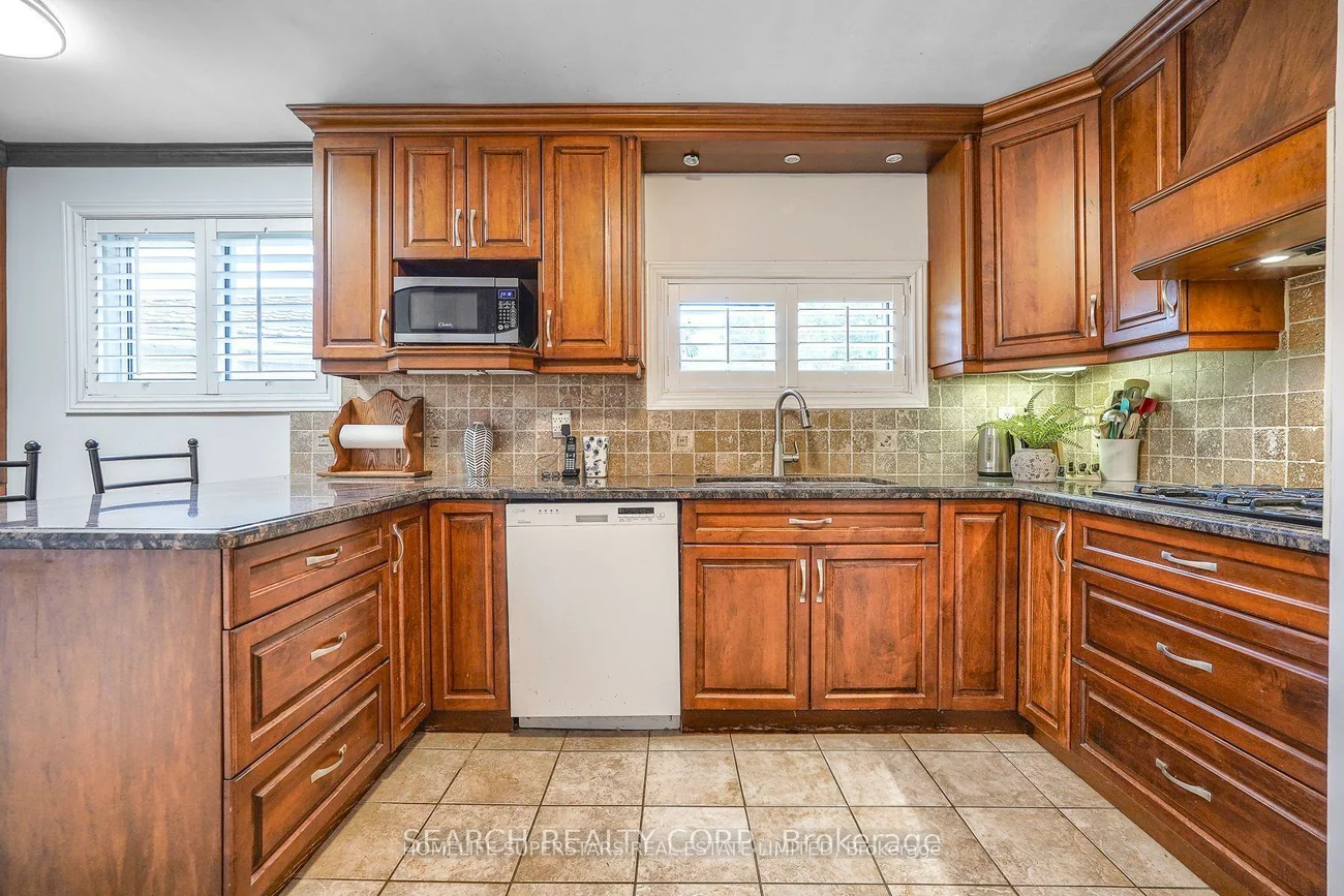 3766, Bayswater, Malton, Mississauga