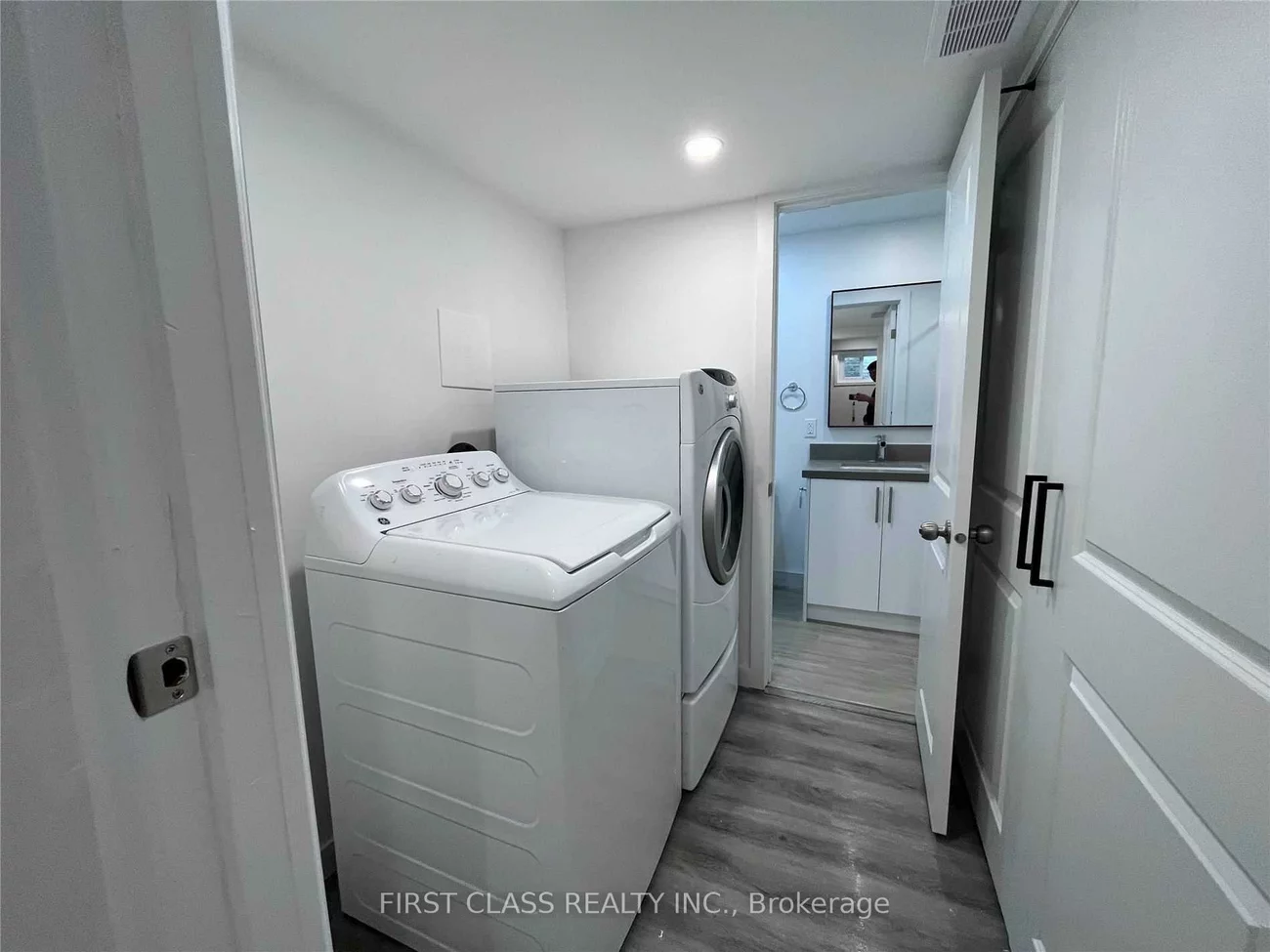 2571, Palisander, Cooksville, Mississauga