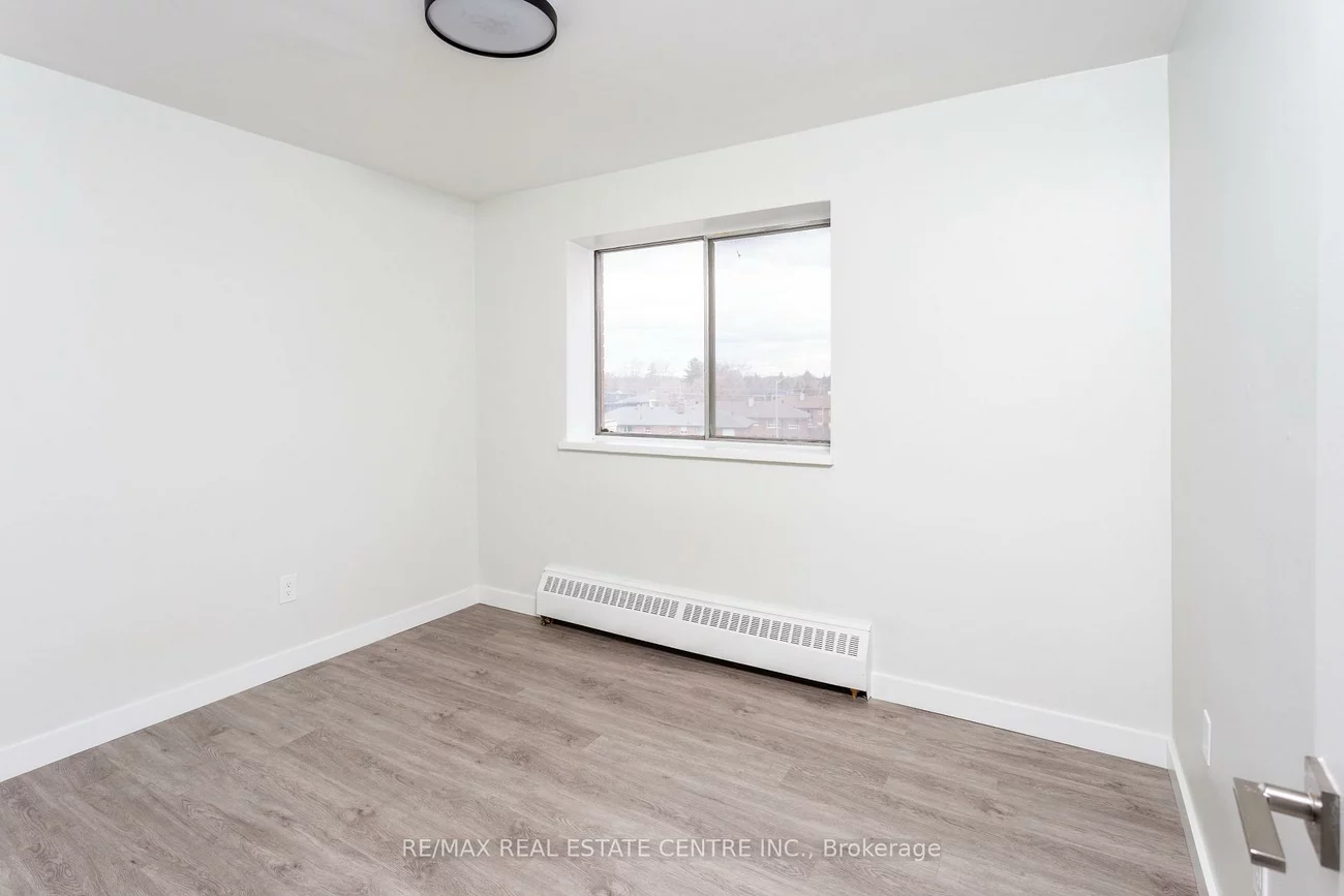 371, Lakeshore, Port Credit, Mississauga