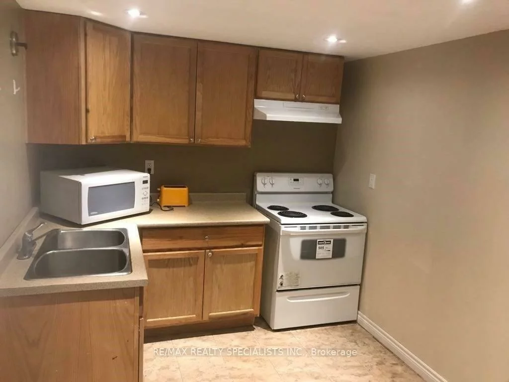 6152, Hardesty, East Credit, Mississauga