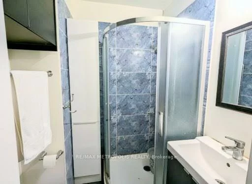 897, Consort, Erindale, Mississauga