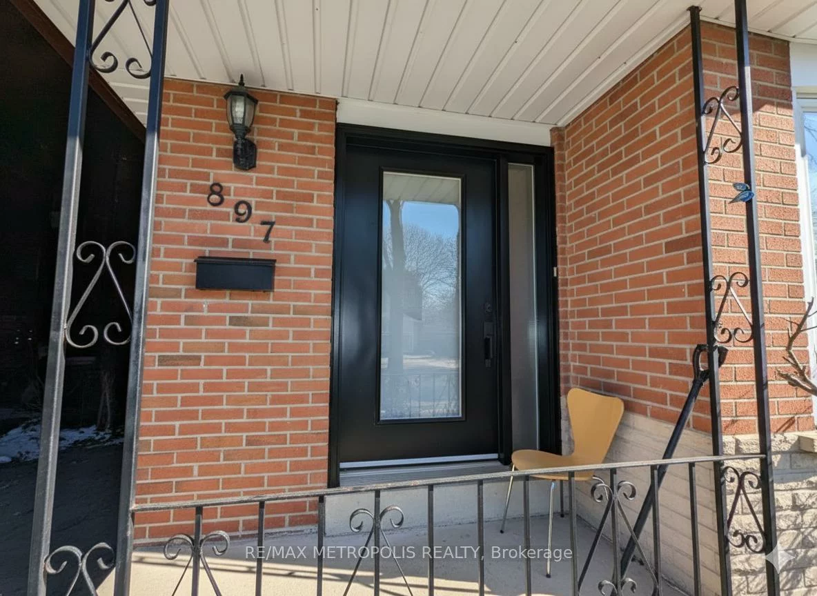 897, Consort, Erindale, Mississauga