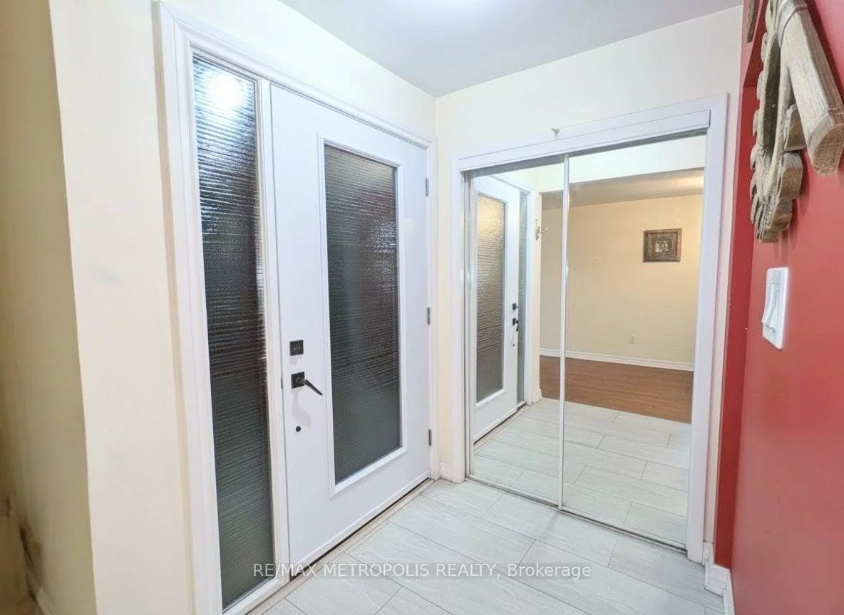 897, Consort, Erindale, Mississauga