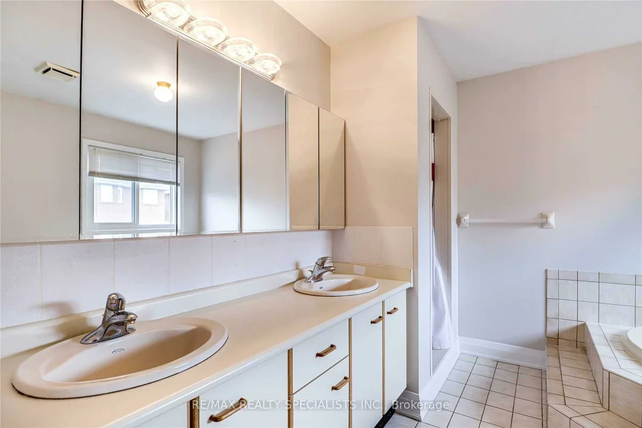 6183, Duford, East Credit, Mississauga