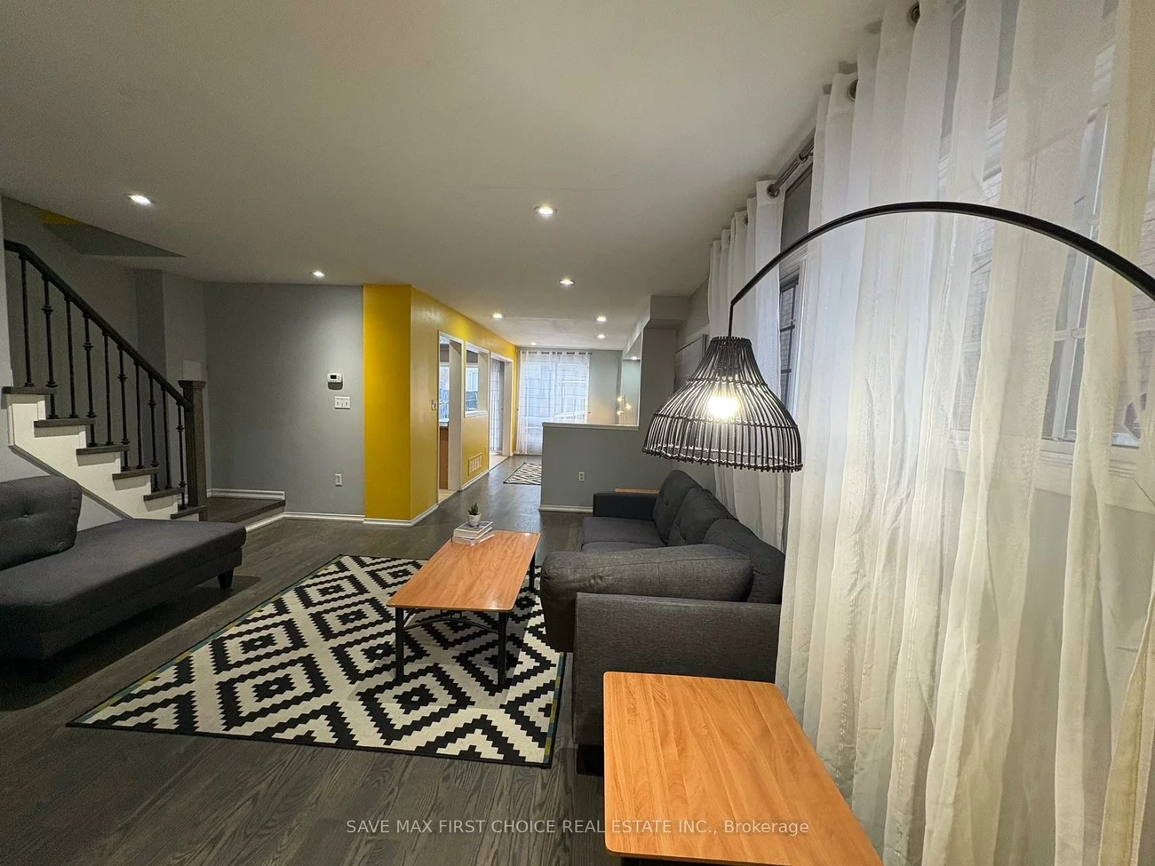 3395, Scotch Pine, Lisgar, Mississauga