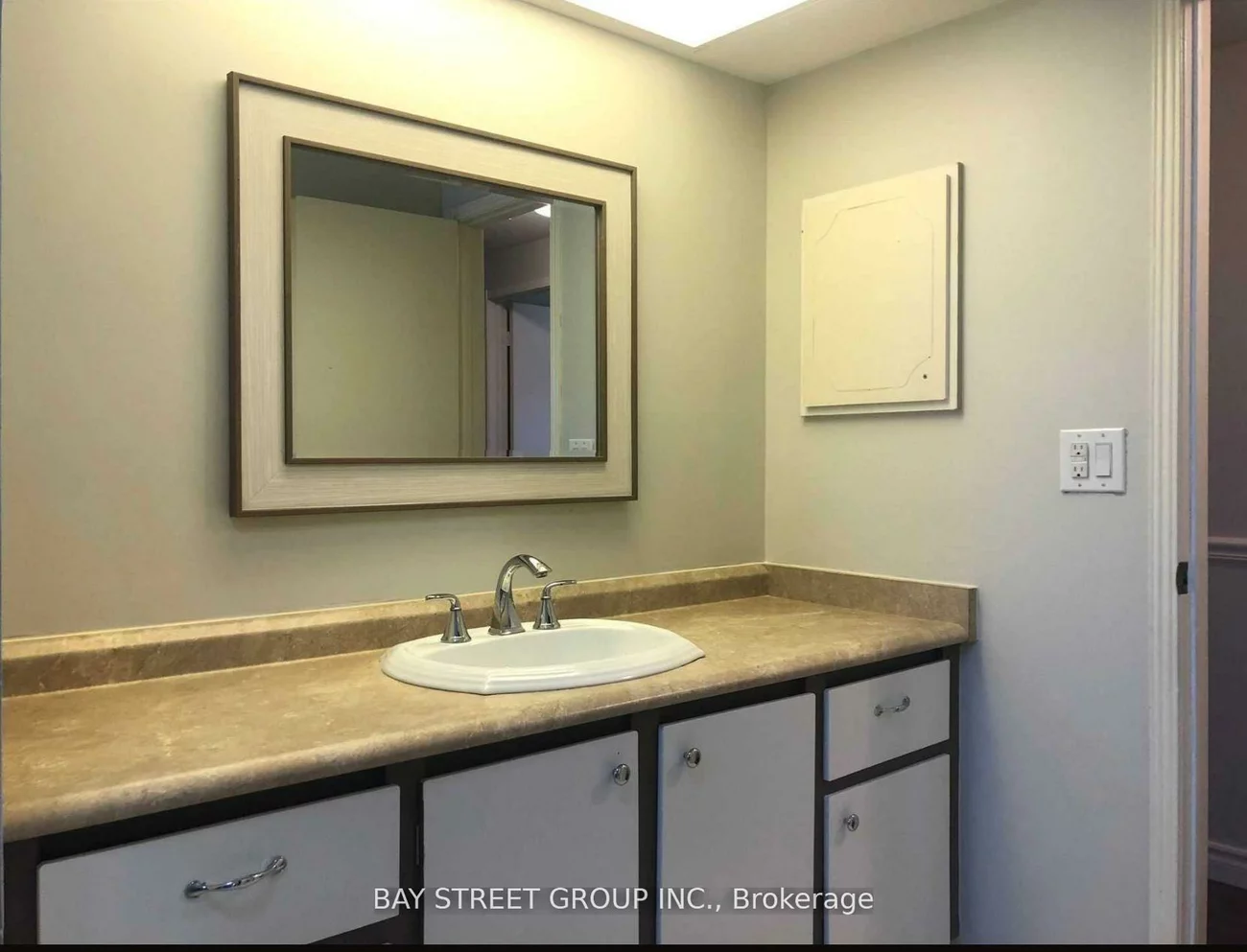 641, Eaglemount, Erindale, Mississauga