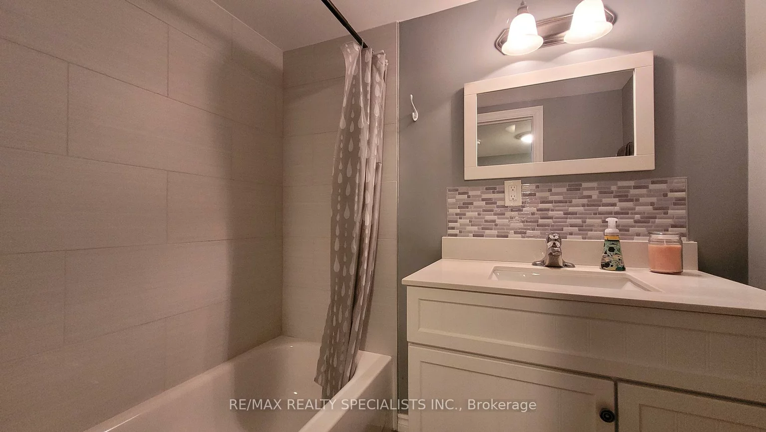 3379, Strabane, Erindale, Mississauga