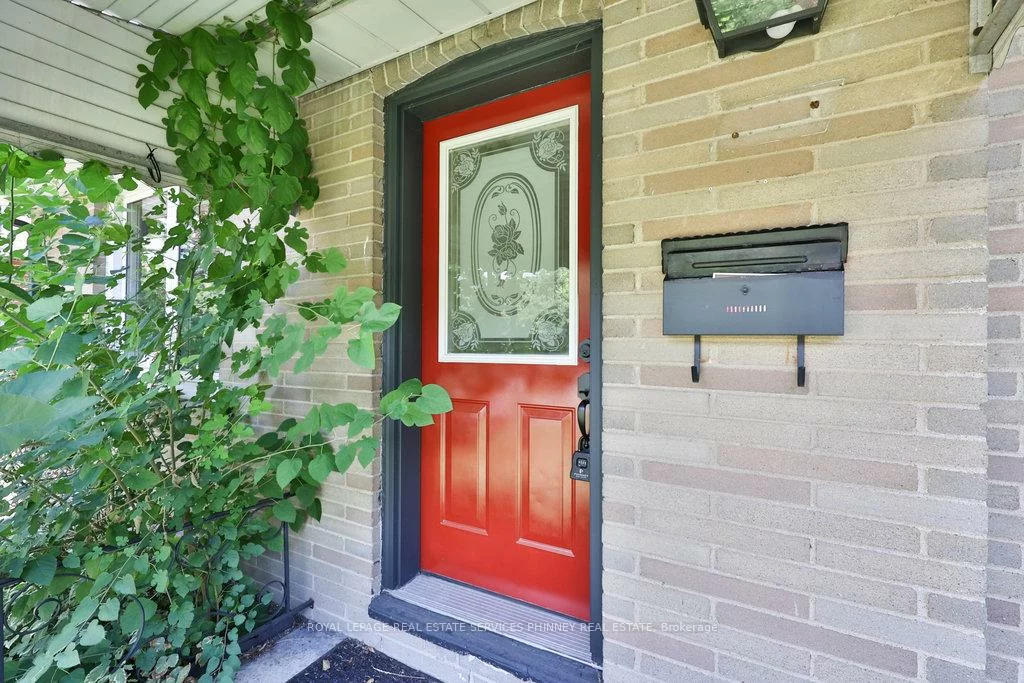 68, Oriole, Mineola, Mississauga