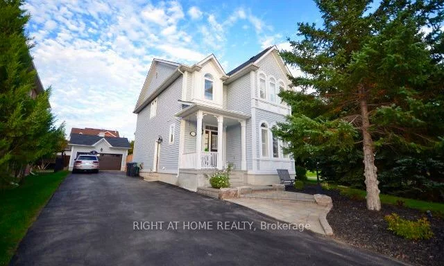 7009, Lessard, Meadowvale Village, Mississauga