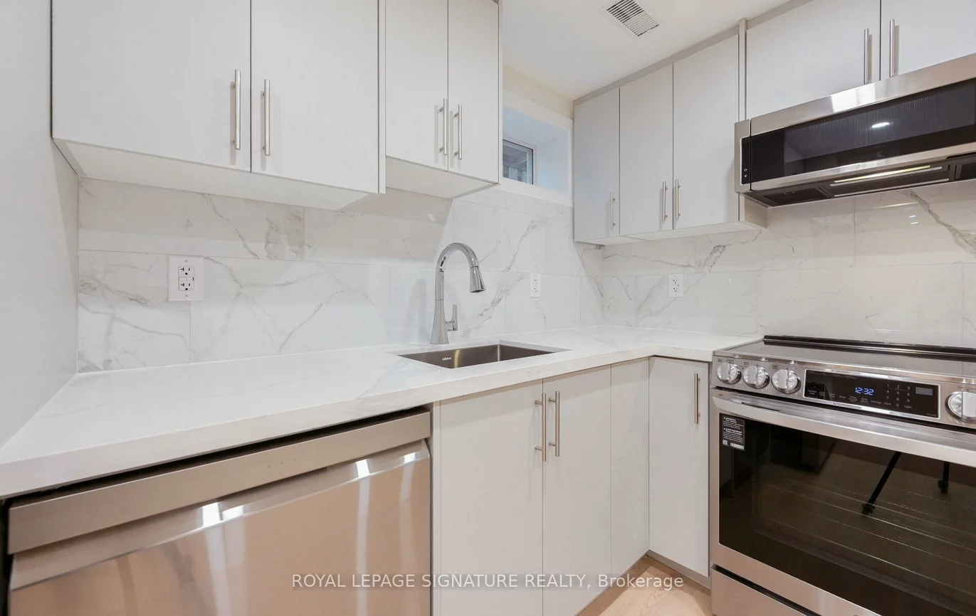 3980, Midhurst, Rathwood, Mississauga