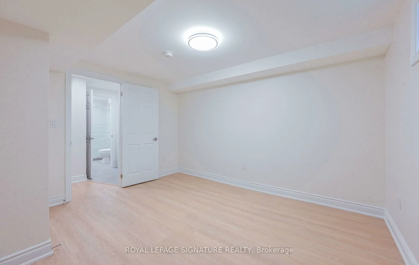 3980, Midhurst, Rathwood, Mississauga