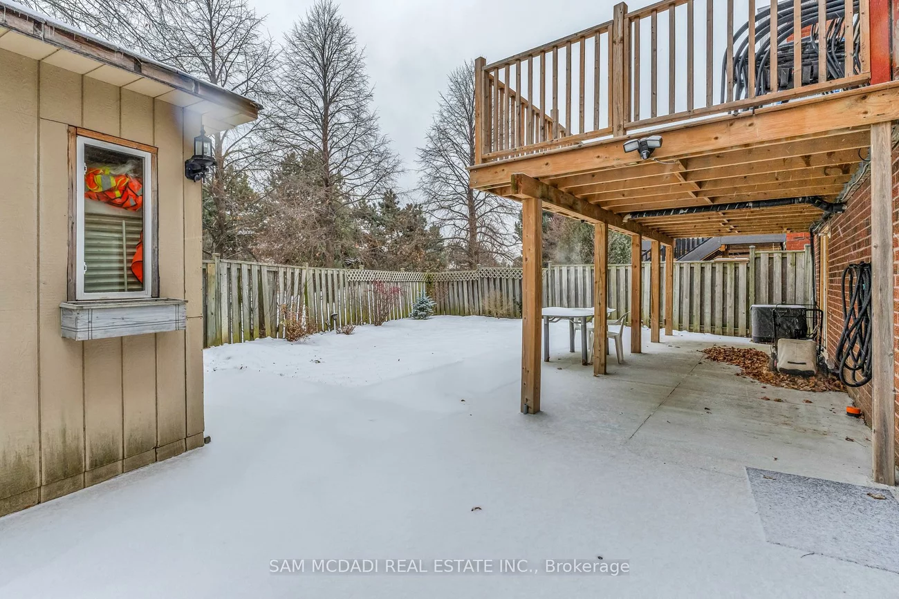 734, Woburn Woods, Creditview, Mississauga