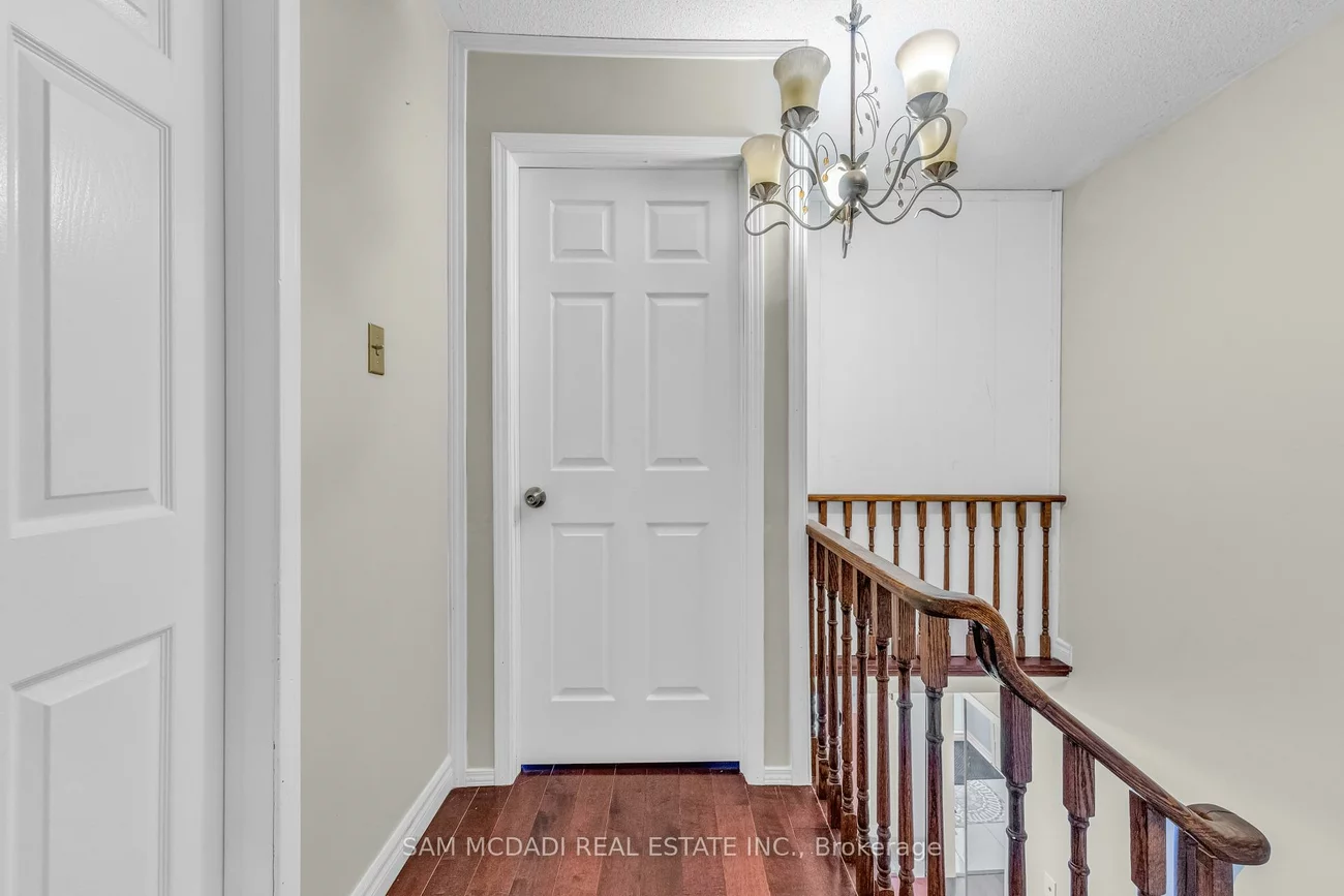 734, Woburn Woods, Creditview, Mississauga