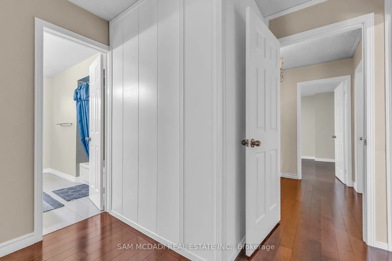 734, Woburn Woods, Creditview, Mississauga