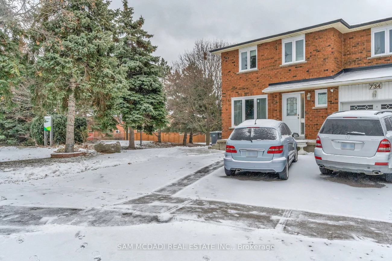 734, Woburn Woods, Creditview, Mississauga