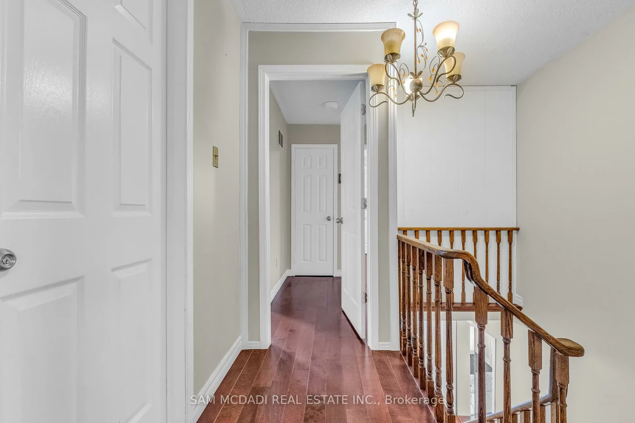 734, Woburn Woods, Creditview, Mississauga