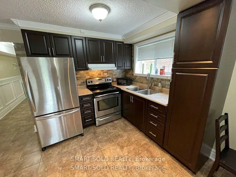 1575, Corkstone, Rathwood, Mississauga