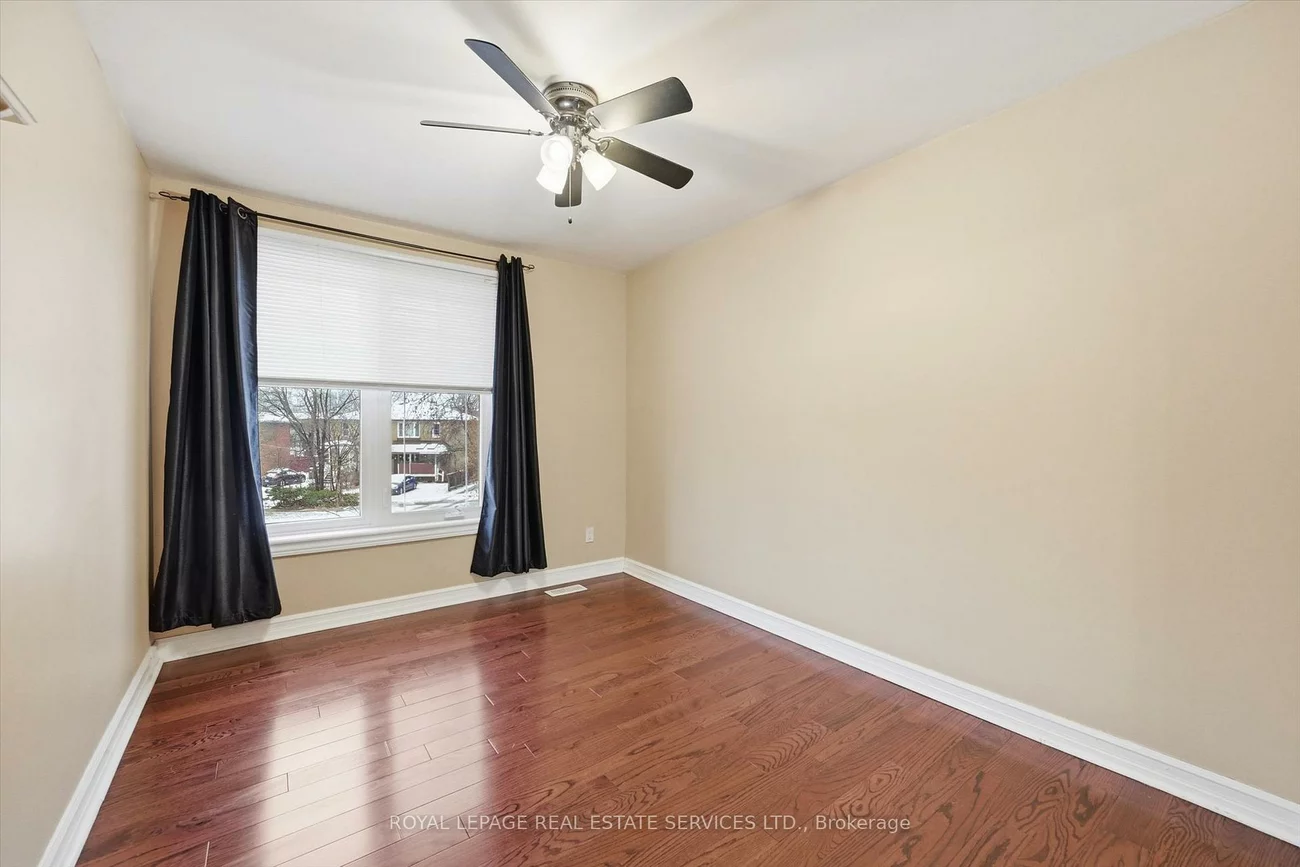 2299, Wiseman, Clarkson, Mississauga