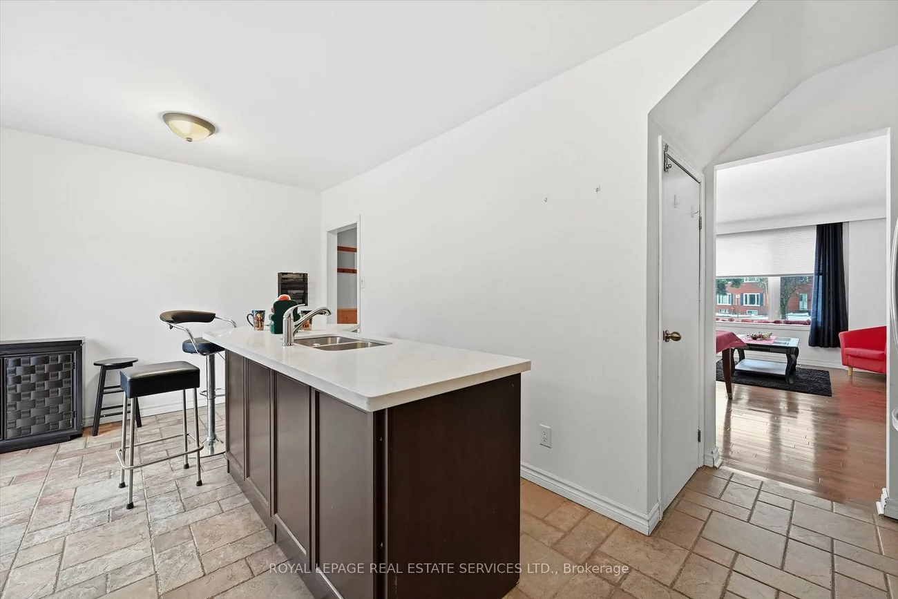 2299, Wiseman, Clarkson, Mississauga