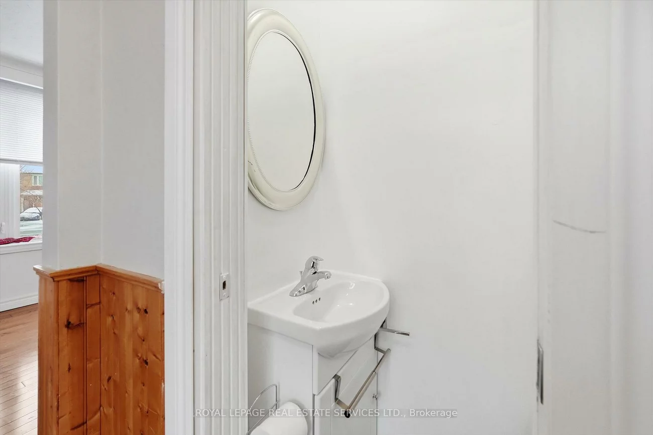 2299, Wiseman, Clarkson, Mississauga