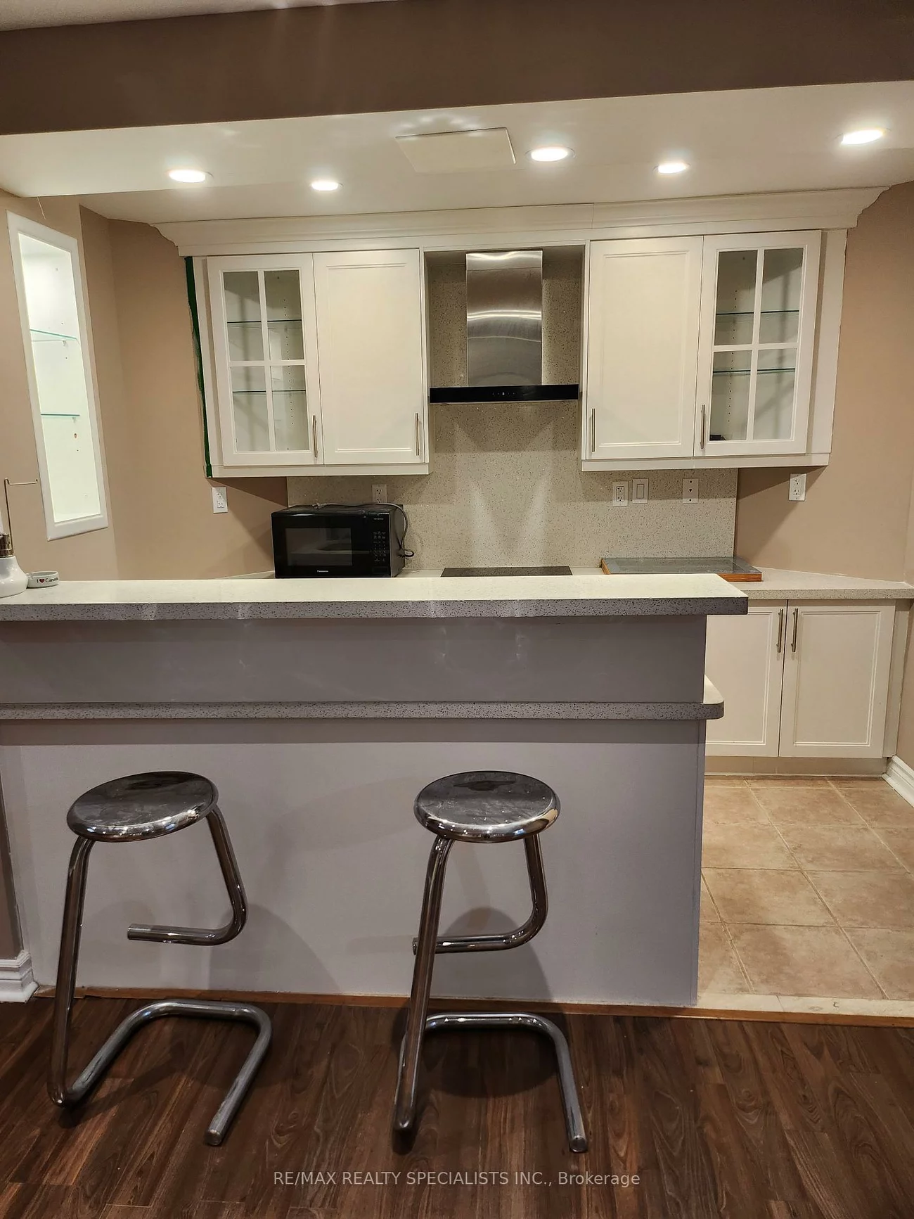 923, Mantle, East Credit, Mississauga