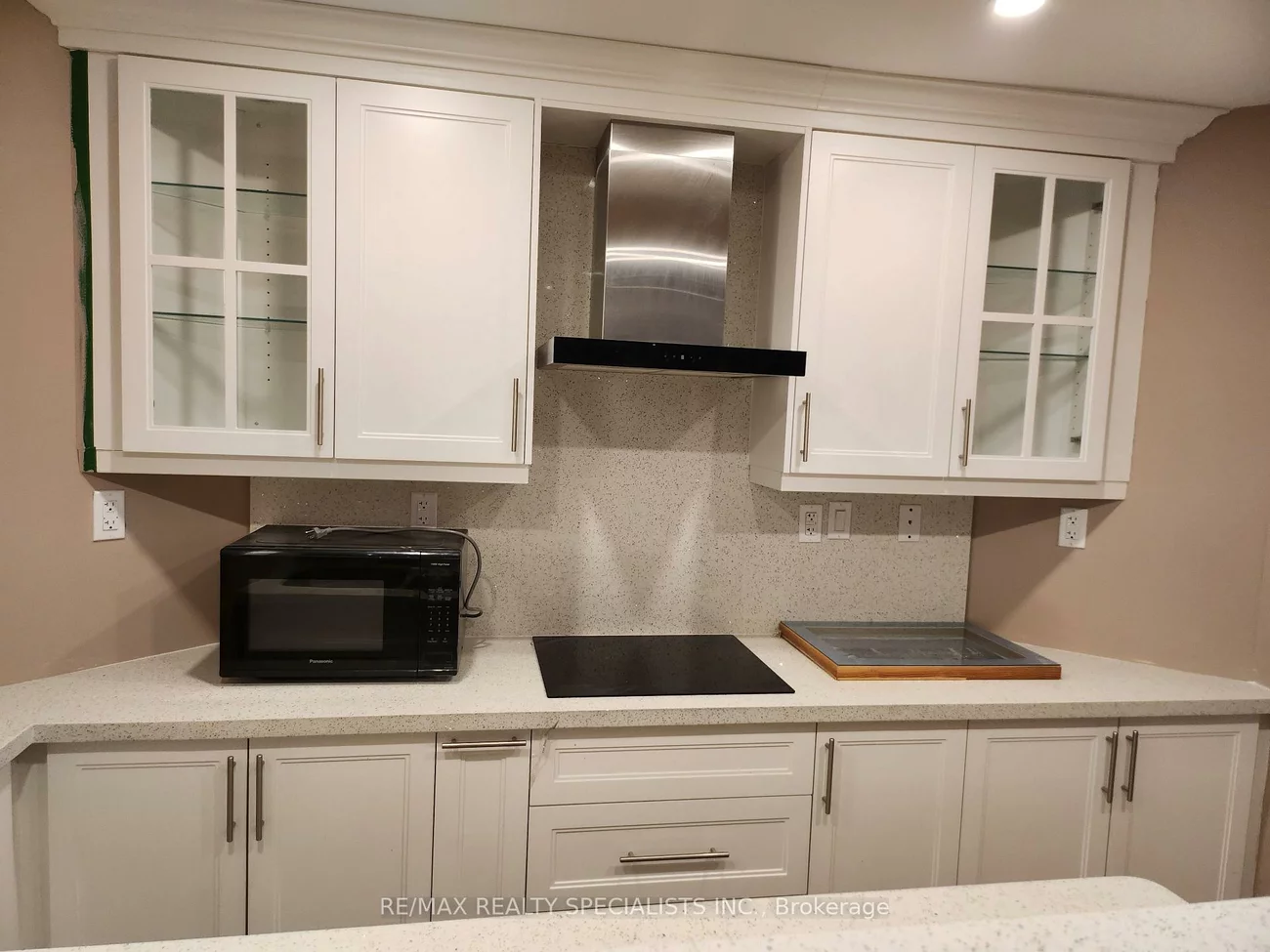 923, Mantle, East Credit, Mississauga