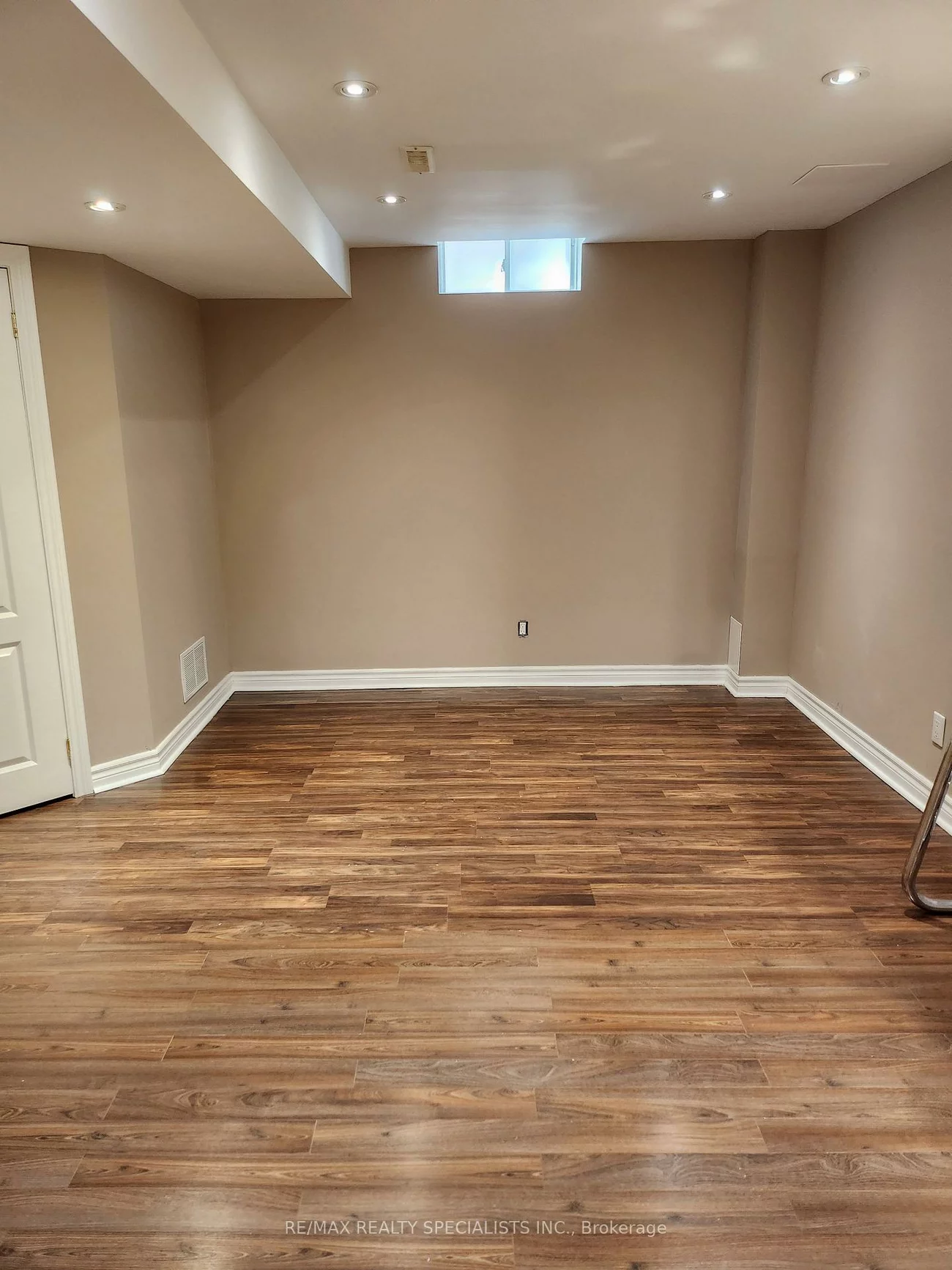 923, Mantle, East Credit, Mississauga