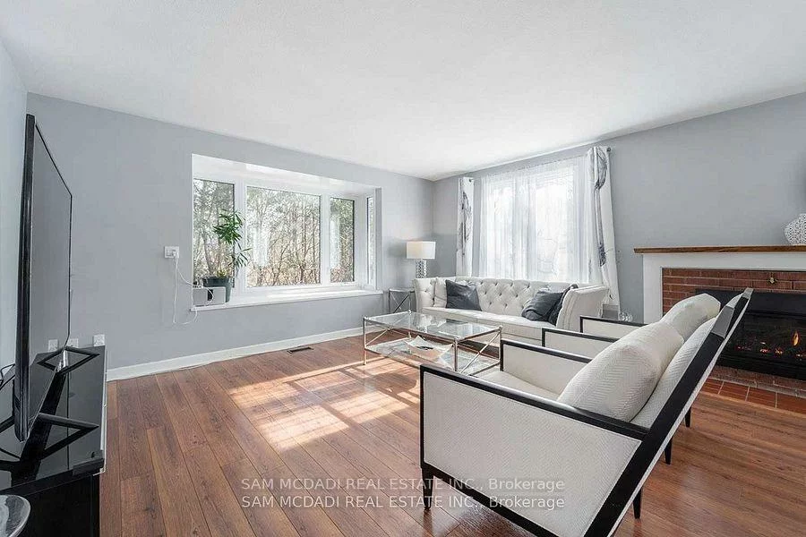 1730, Sunningdale, Clarkson, Mississauga