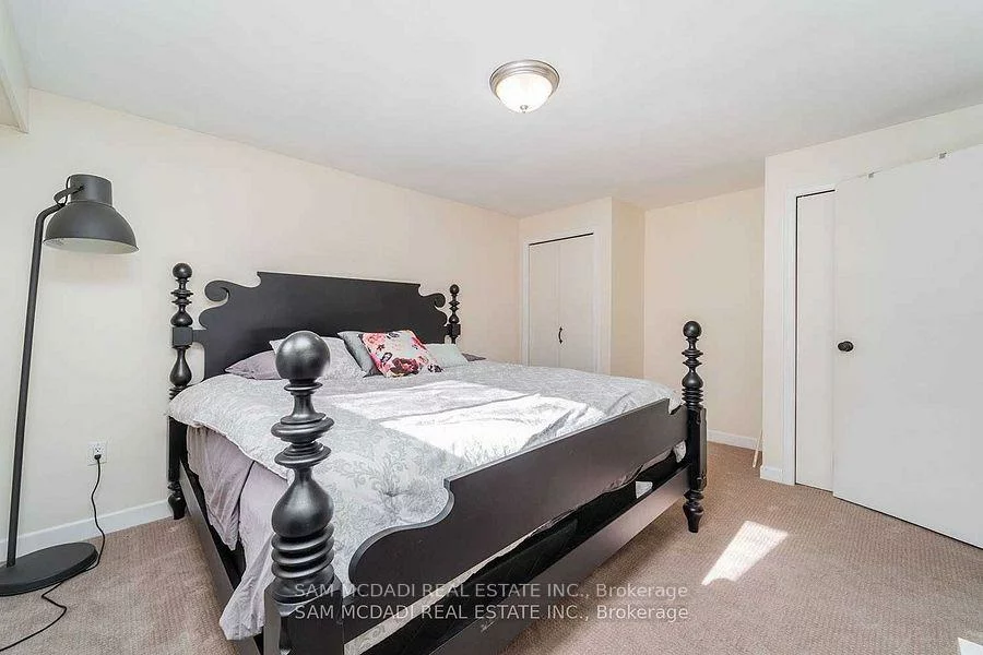 1730, Sunningdale, Clarkson, Mississauga