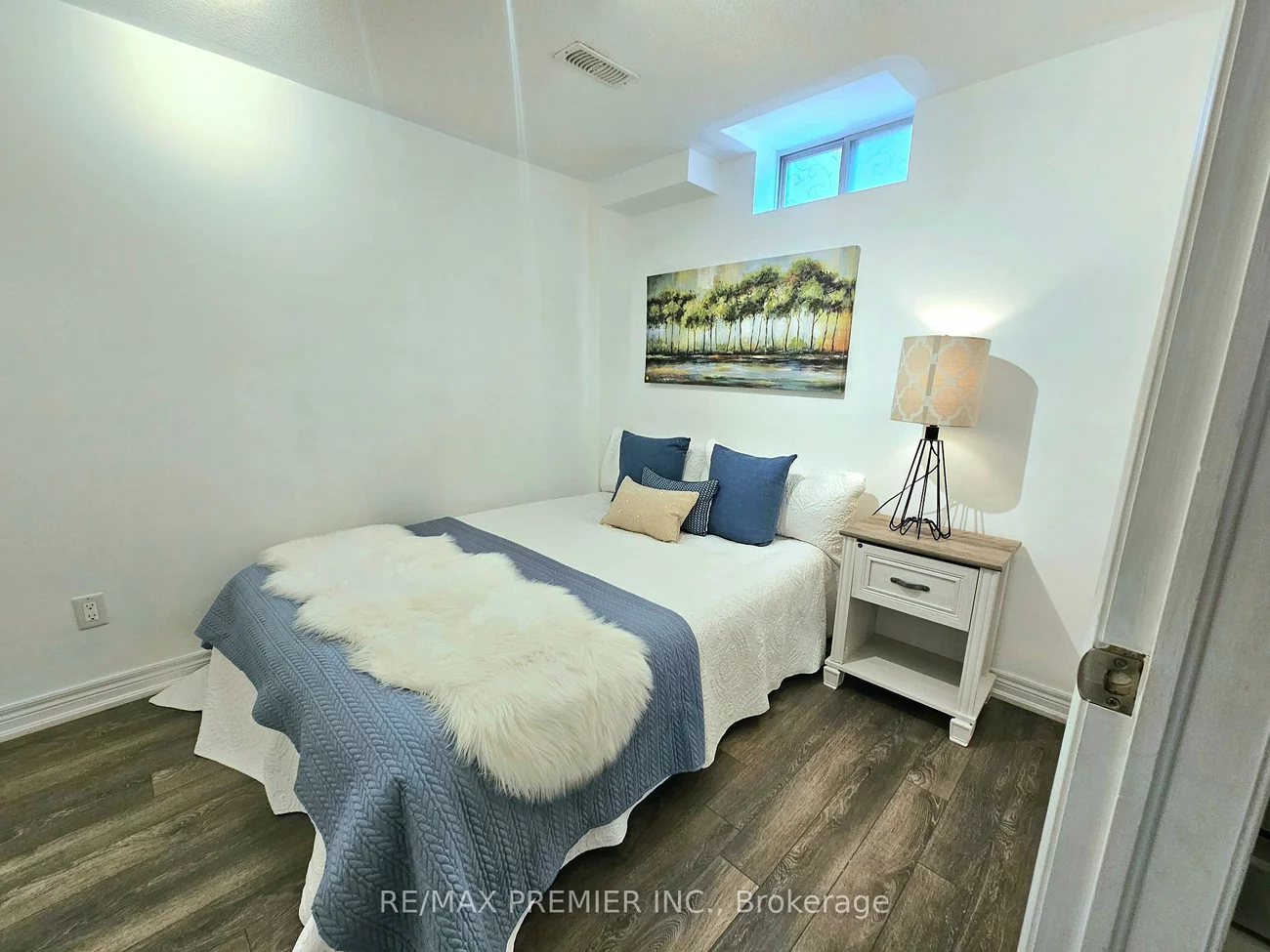 3900, Arvona, Churchill Meadows, Mississauga